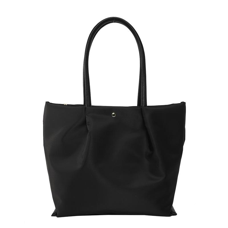 

Модная водонепроницаемая женская сумка большой вместимости 33*31*12 чёрный