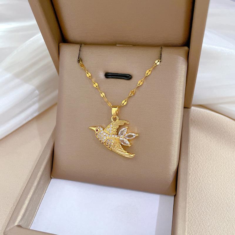 Flying Swallow Light Luxury Temperament Gorgeous Full Diamond Necklace Female Versatile Collarbone Chain Titanium Steel Chain