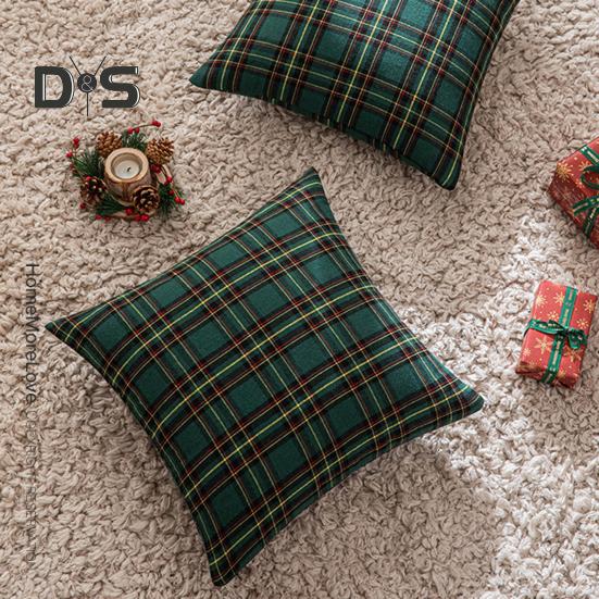Christmas Pillowcase Plaid Print Single Side Print Colorfast Hidden Zipper Two Sizes Available Couch Decoration Throw Pillow Cover Pillow Sham