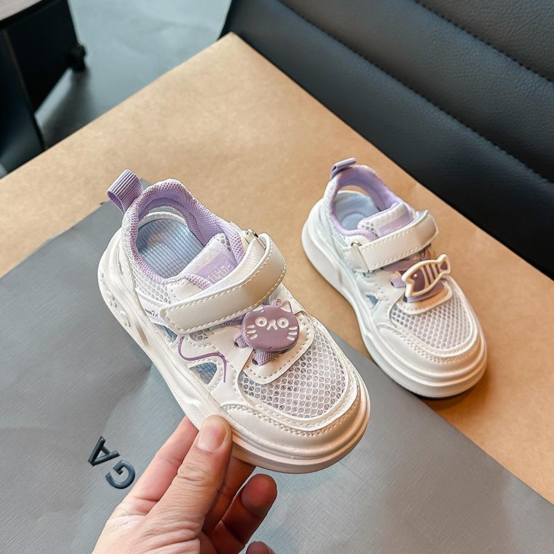 Kids Sports Sandals Hollowed-out Breathable Girls Running Shoes Soft Sole 2025 Summer New Students Casual Shoes Cute Hook&loop