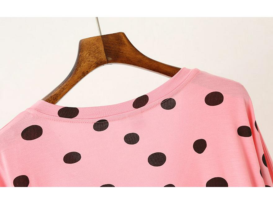 Modales Nachthemd mit Punkten und V-Ausschnitt – Mittellanges, locker sitzendes, kurzärmliges Haus- und Strandkleid für Damen