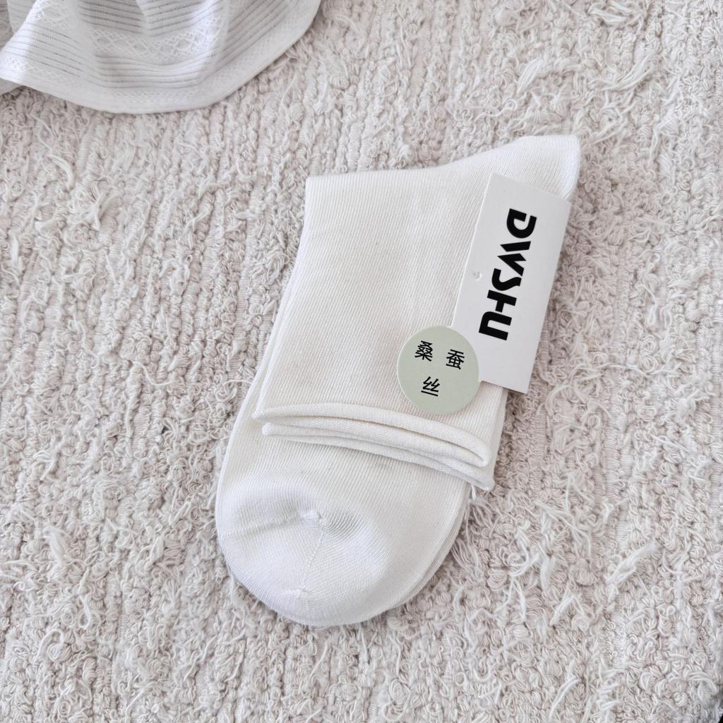 Mulberry Silk Breathable And Boneless Solid Color Simple Mid-Leg Socks Breathable And Sweat-Absorbing Thin Curled Women
