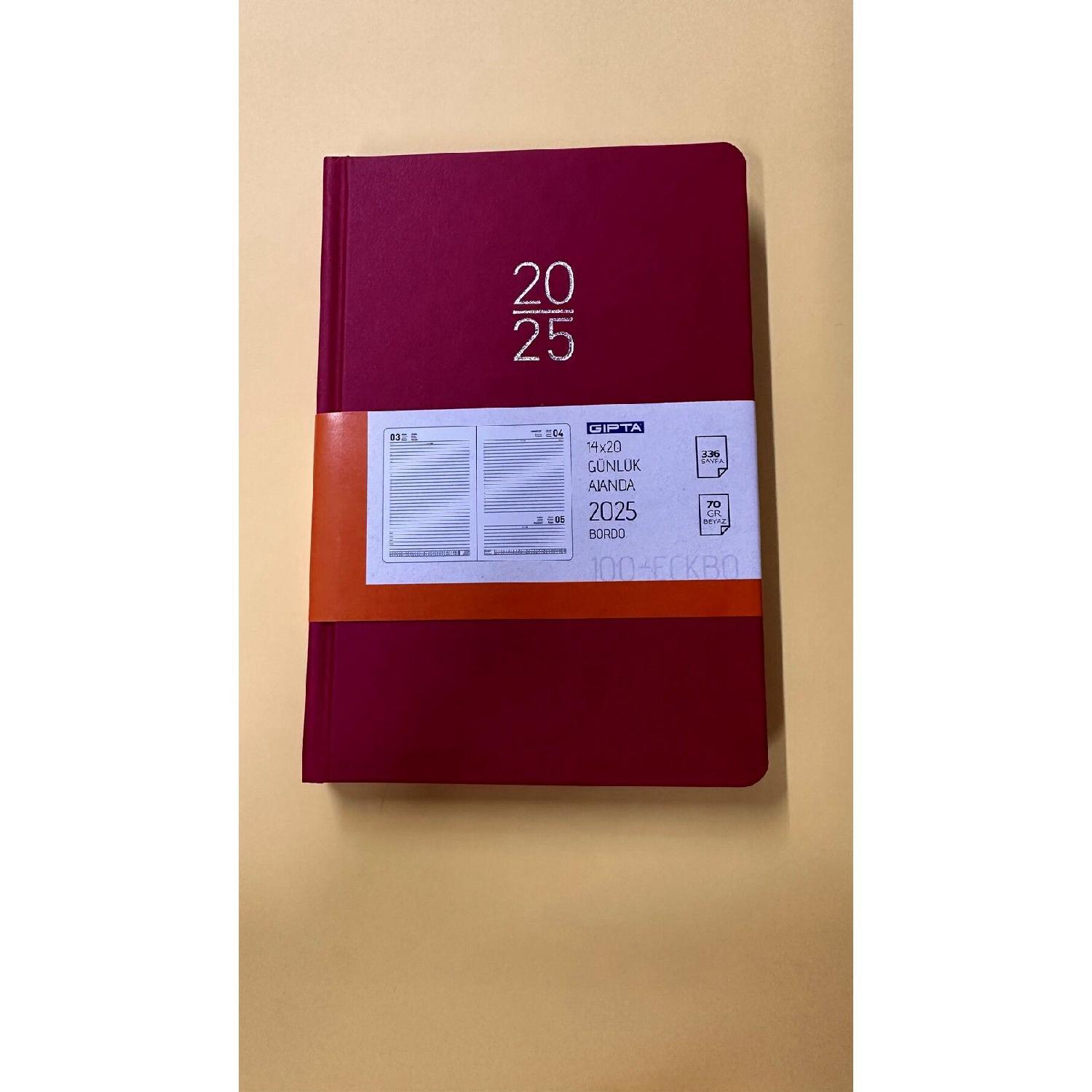 

Agenda 2025 Agenda Gipta 14*20 Daily 100-eckbo 2025 Red красный