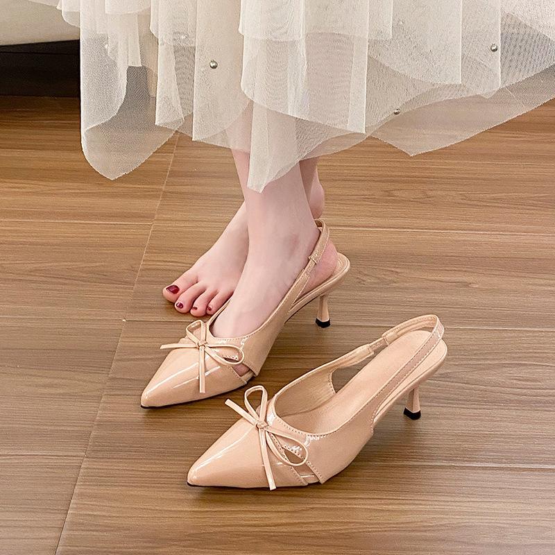 Temperament Baotou Sandalen mit dünnen Absätzen Damen 2025 Neuprodukt Schleife Promi-Stil Sexy Spitzschuh Schöne hohe Absätze