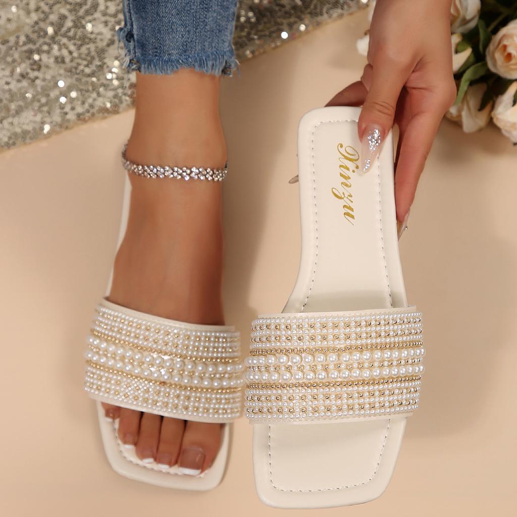 [Foreign Trade] Summer Wear Xiaoxiangfeng Slippers 2025 New Fashion Flat Bottom Pearl Soft Bottom French Sandals