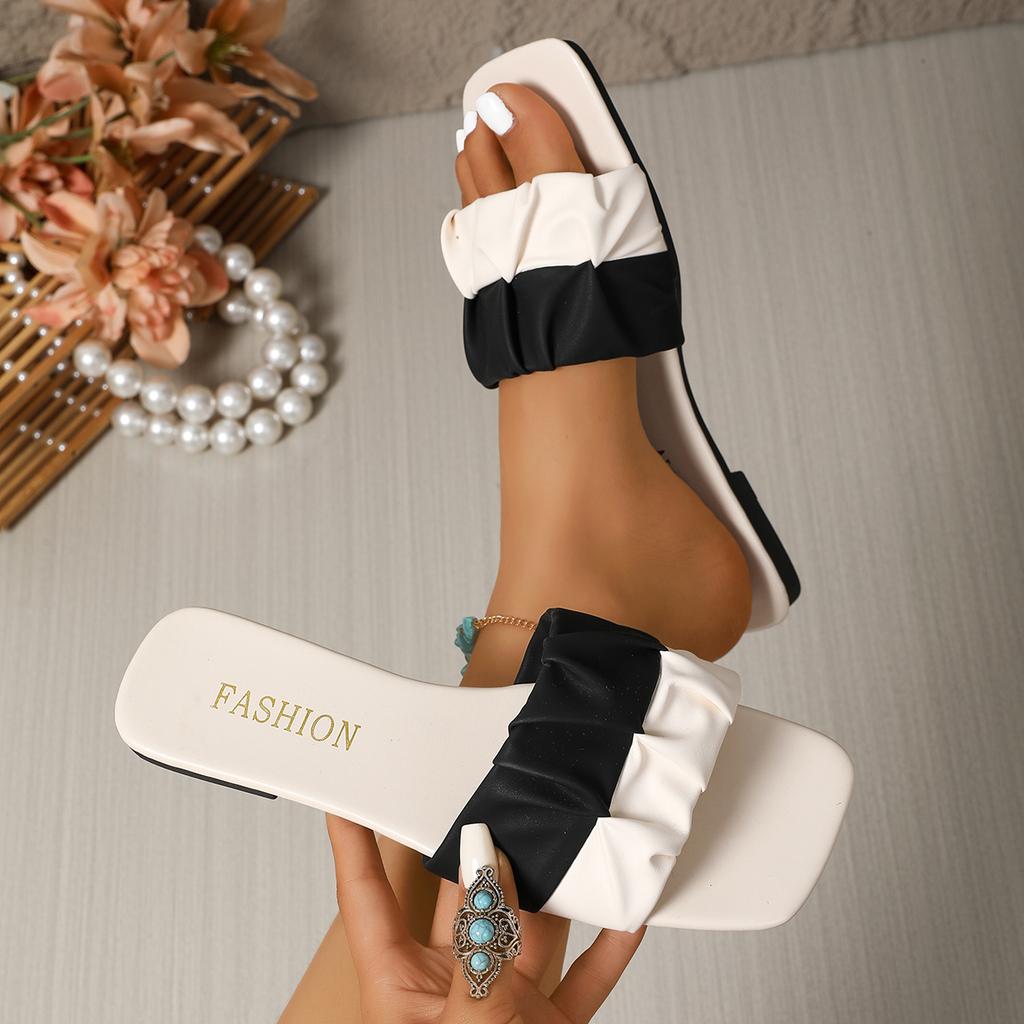 Brand Design Black and White Patchwork Pu Slides Women 2025 Summer Pleated Strap Beach Slippers Square Toe Low Heel Sandals