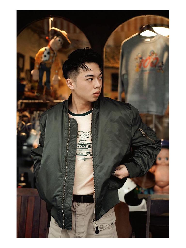 Normanlong MA1 Militär-Pilotenjacke: Herren Klassische Verdickte Herbst-Winter Air Force Baseball Oberbekleidung