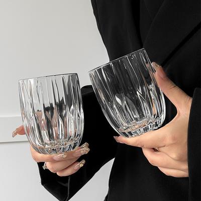 Joogiriistad – Klaasid ja pokaalid