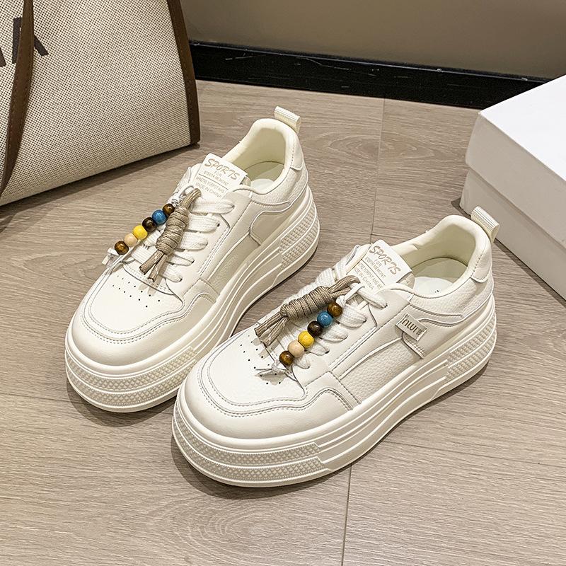 Thick-soled versatile little white shoes women's 2025 new early autumn models women's popular soft-soled non-slip, lightweight and not tired footboar