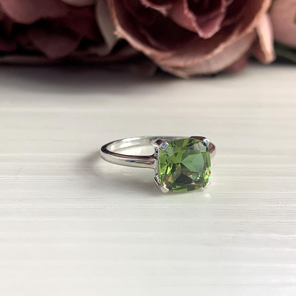 Серебряное кольцо с Султанит султанитом 2.1ct (1983935) 2.32 гр. 925 пробы