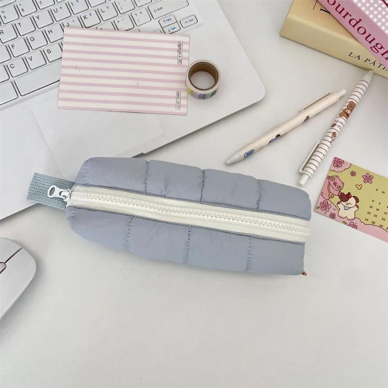 1Pcs Insta Style Fluffy Coin Wallet Student Pencil Case Handbag Suitable for Class Large Capacity Pen Holder Storage Student Supplies