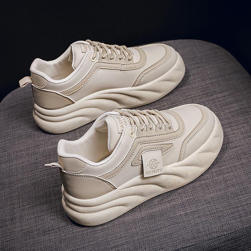 Autumn little white shoes new female students platform heightening sports board shoes casual street shot XFC01