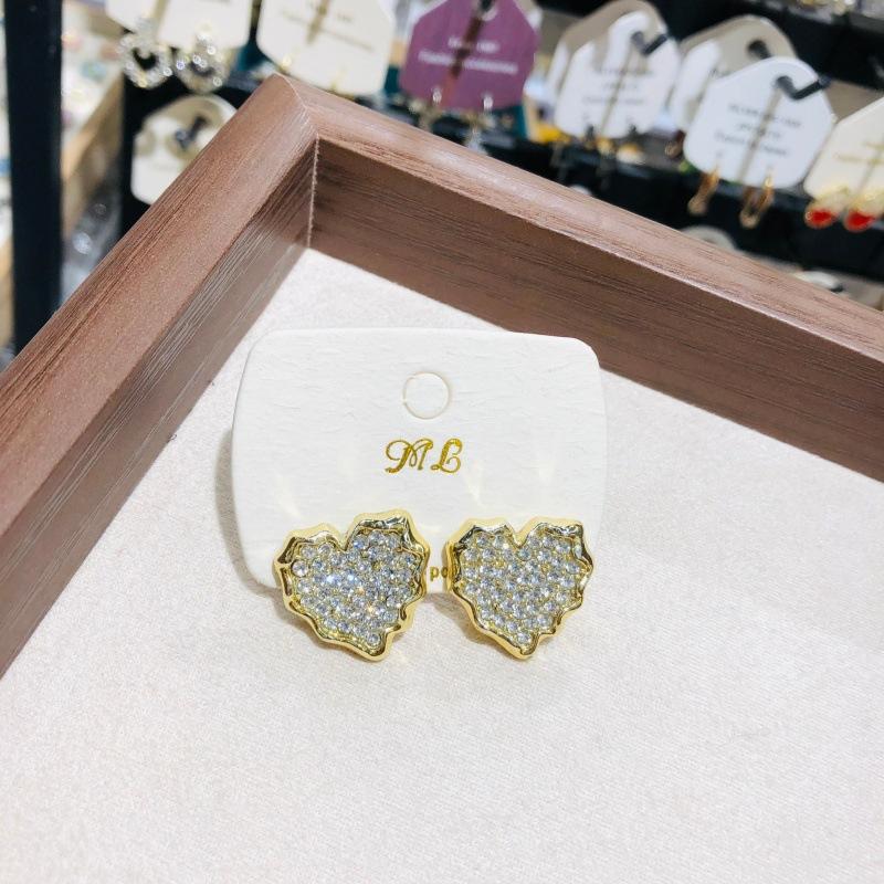 Fashion Exquisite Mini Premium Feel Zircon Earrings Women Jewelry Making Commemorative Gift Heart Shaped Earrings
