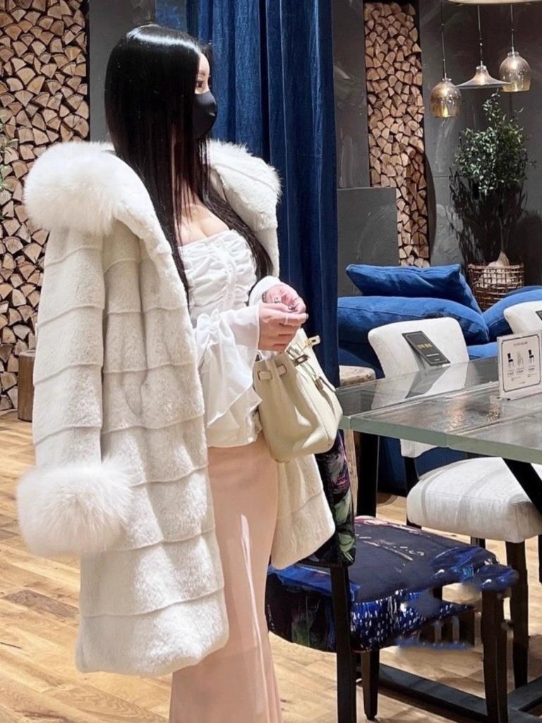 Iarnă nou palton gros din imitație ușoară de blană de vulpe palton lung auriu pentru femei palton de bumbac