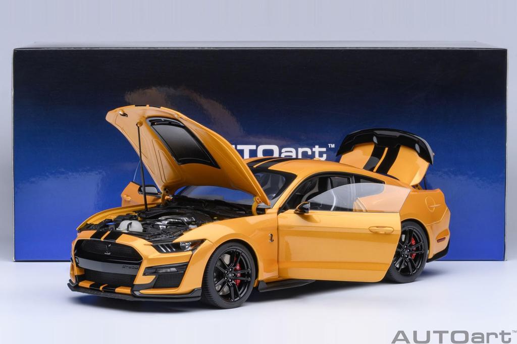 AUTOart Scale Ford Mustang Shelby GT500 Finished Product 73099 1/18 (Orange/Black Stripes)