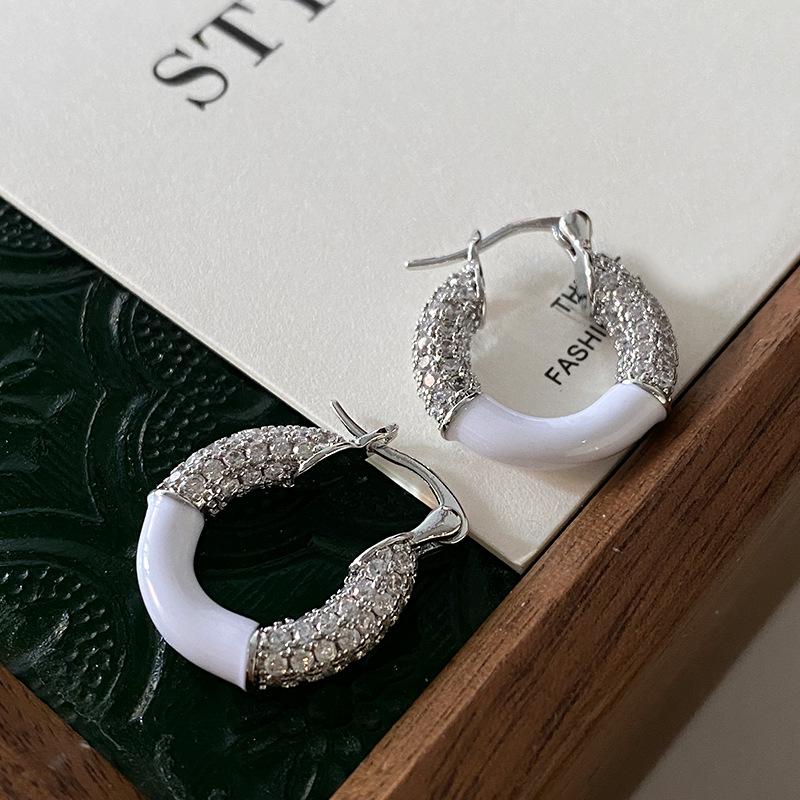 

Буква,, Стиль, Атмосфера, Высококачественные застежки для ушей, Мода, Легкая роскошь, Изысканный темперамент, Эмалевая глазурь с каплями серебро белый