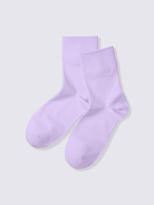GU by Uniqlo Nylon Socks