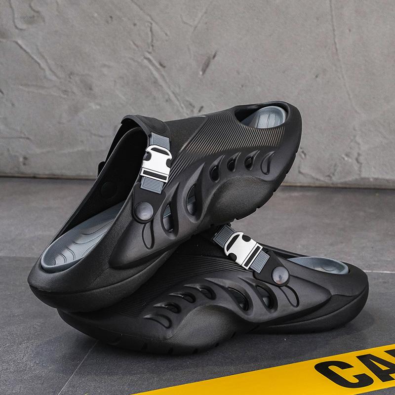 Fashion High Quality Summer Men Sandals Clogs Home Garden Outdoor Male Beach EVA Casual Hole Shoes Non-slip Platform Slippers zapatos