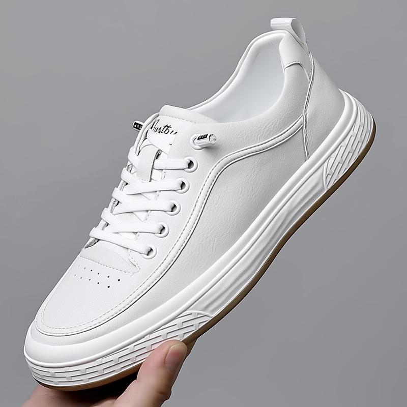 Arrival Men's Skateboarding Shoes Spring   Lace Up Sneakers Comfortable Tenis Masculino Street Stlye Casual Shoes