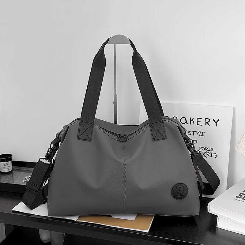 OLOMM Lightweight Travel & Gym Bag One Size