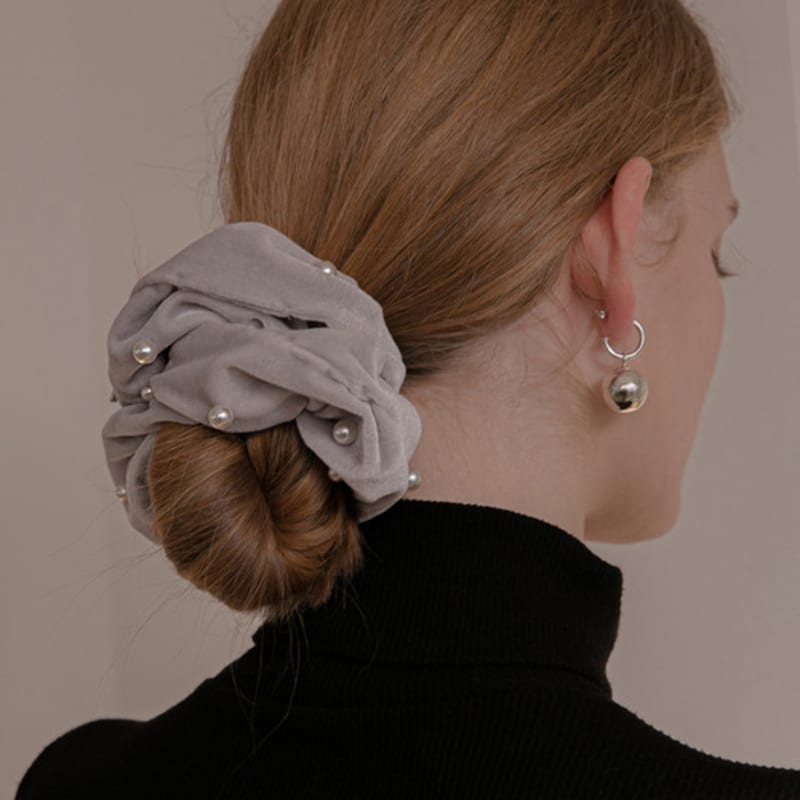 Jean Paul Clarisse Snow Pearl Velvet Scrunchie JP-22-207S