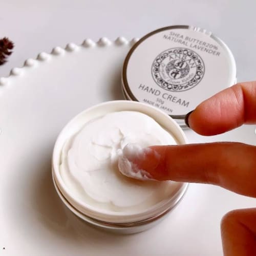 ANBAN Krém na ruce (Levandule) s organickým bambuckým máslem, 50g plechovka