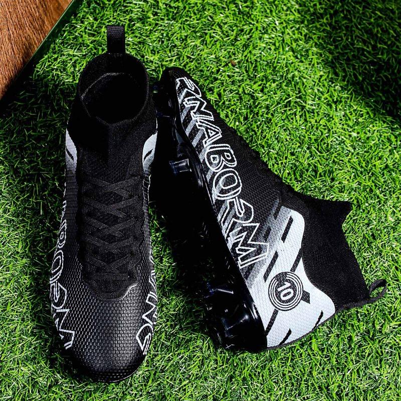 35-45 Men's High-top Football Boots Large Size Long Nails Leather Boys Soccer Shoes Nailing Anti-slip Football Boots
