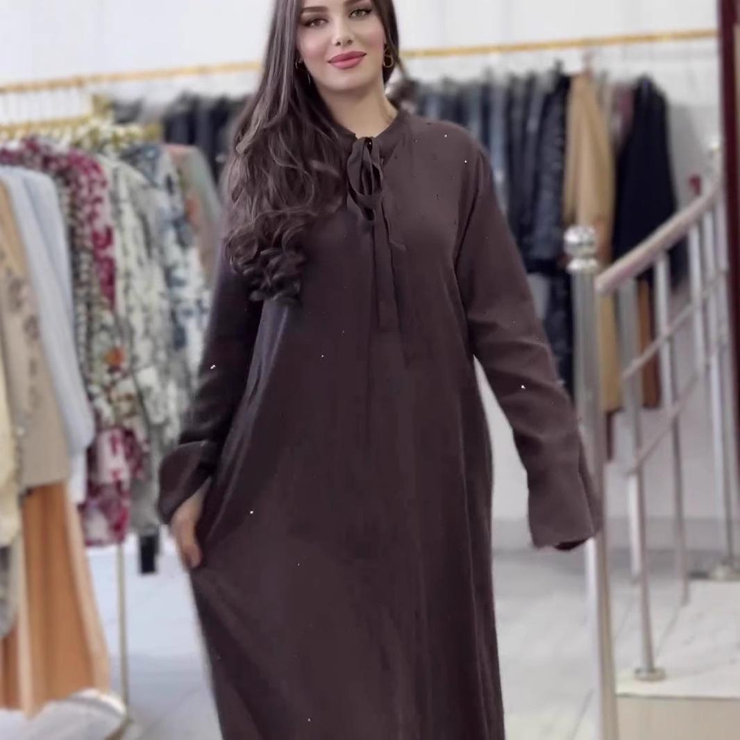 

Сверкающее платье с длинным рукавом и завязками на спине, с круглым вырезом L