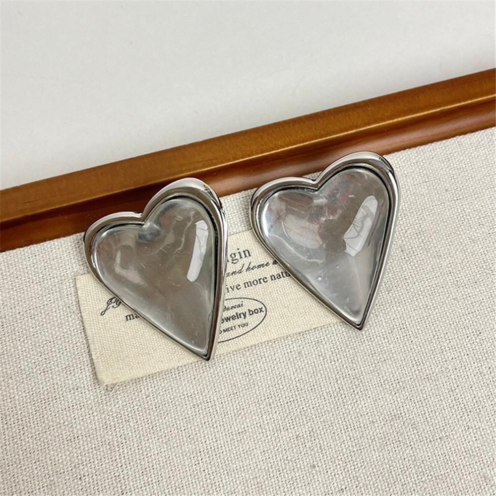 New Fashion Retro Heart Earrings 3D Transparent Exquisite and Elegant Ear Ornaments Unique Korean Heart-Shaped Studs Earrings
