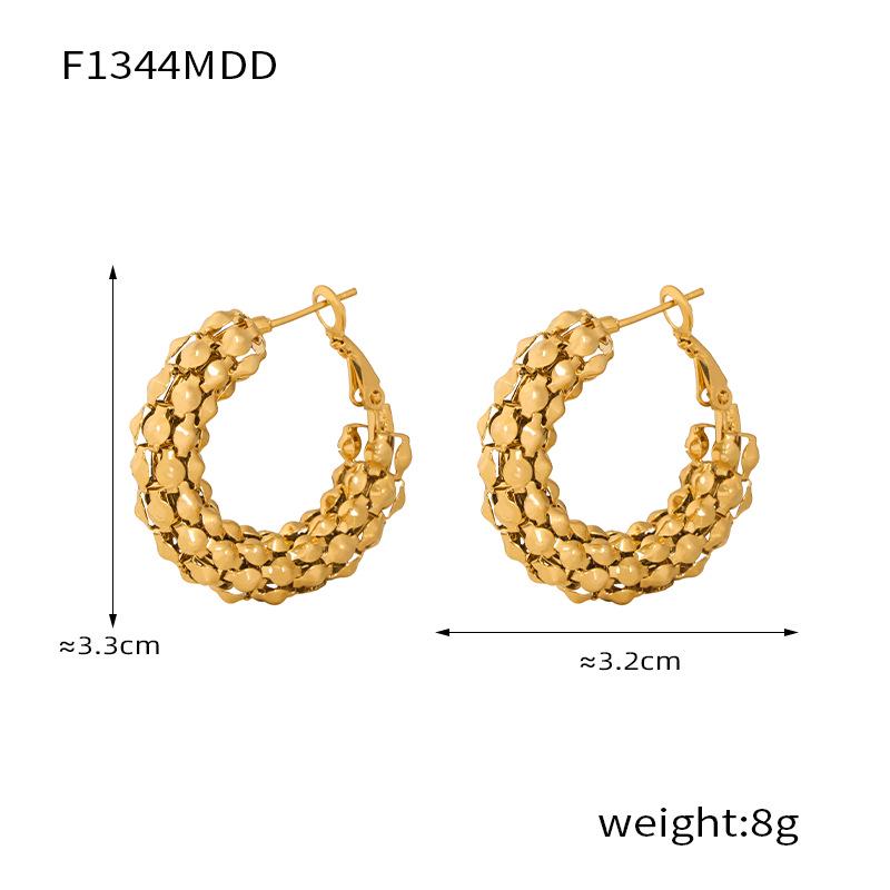

European and American Style Geometric Hollow Chain Design Titanium Steel U-Shaped Earrings