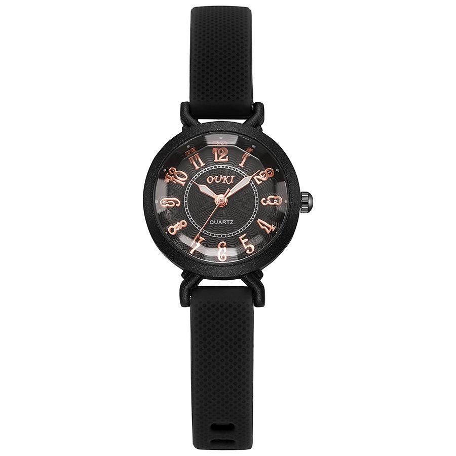Ladies Small Dial Watch Alloy Luxury Quartz Watch Comfortable Silicone Band Fashion Watch