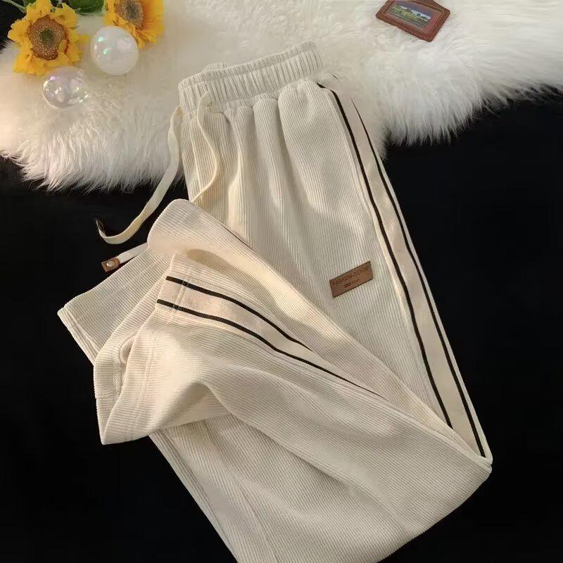 2025 Spring/Autumn Men's Corduroy Pants: Stylish, Loose, and Versatile Drape Straight Fit.