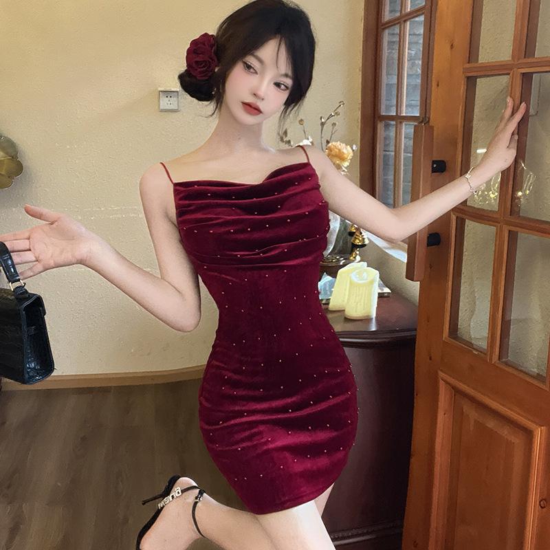 Celebrity temperament velvet suspender dress women's summer atmosphere waist thin bright diamond tube top hip short skirt