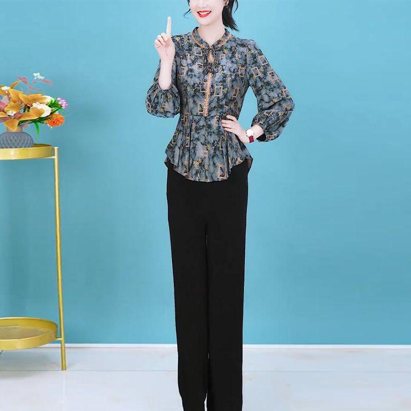 

Шикарный женский комплект-двойка Весна 2025: Стильный утягивающий топ и повседневные брюки для мам среднего возраста M (Under 100 jin)