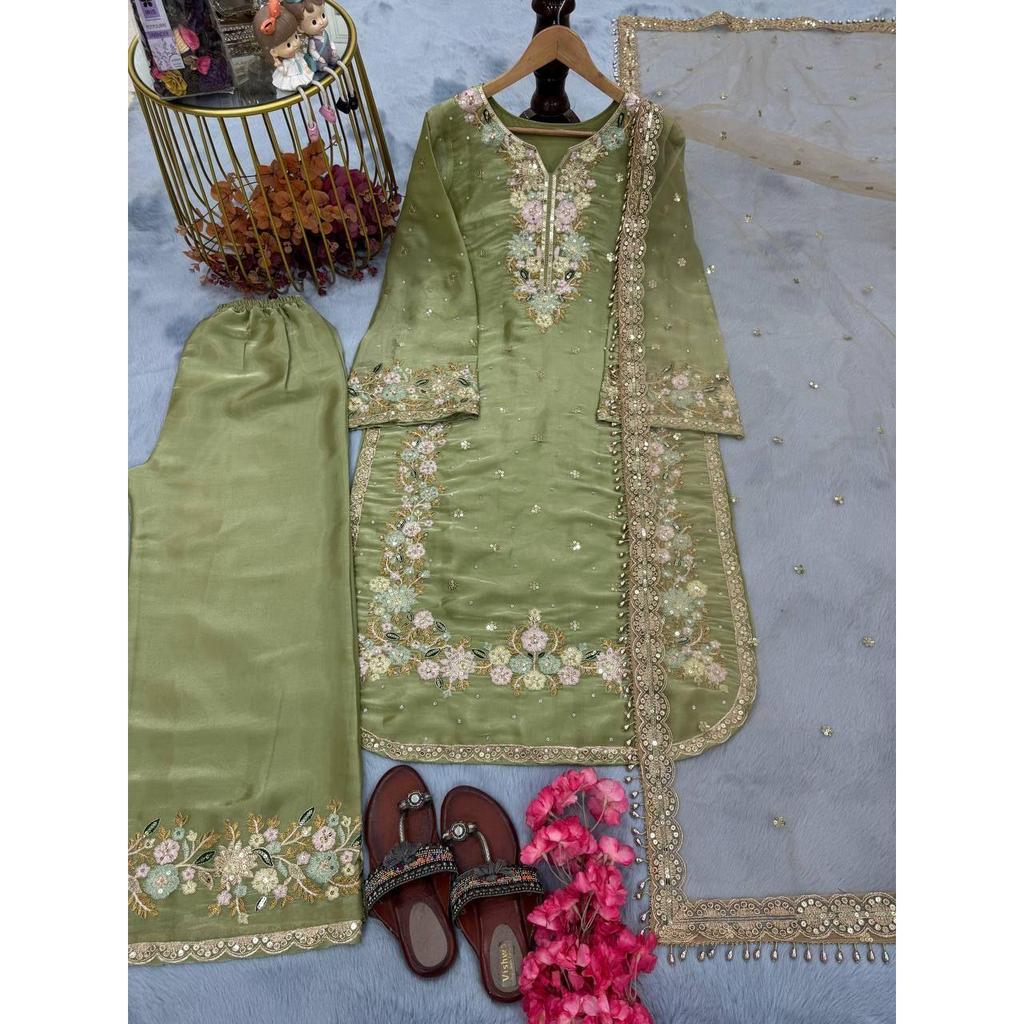 Launching New Đěsigner Party Wear Look  Top Plazzo & Dupatta Set