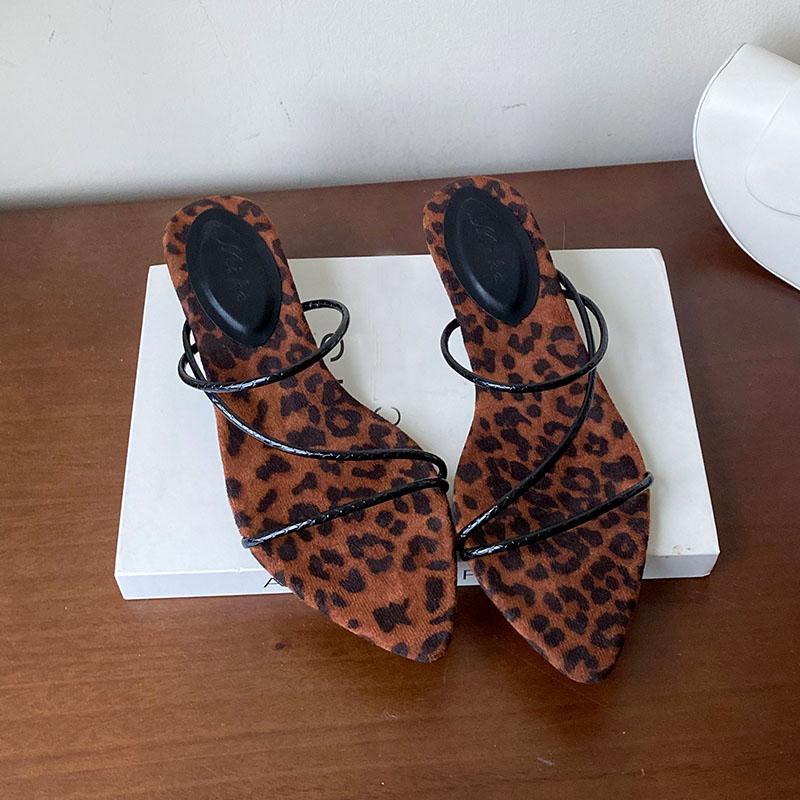 Fashion Summer Fashion Pointed Toe Women Heeled Slippers Shoes Shallow Ladies Low Heel Slippers Sandals Shoes Female Slides