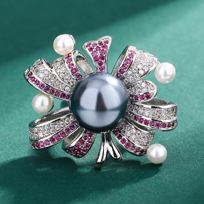 

Ювелирные изделия Кольцо с преувеличенным жемчугом Женское кольцо с красным корундом Австралийский белый морской жемчуг Модное живое кольцо