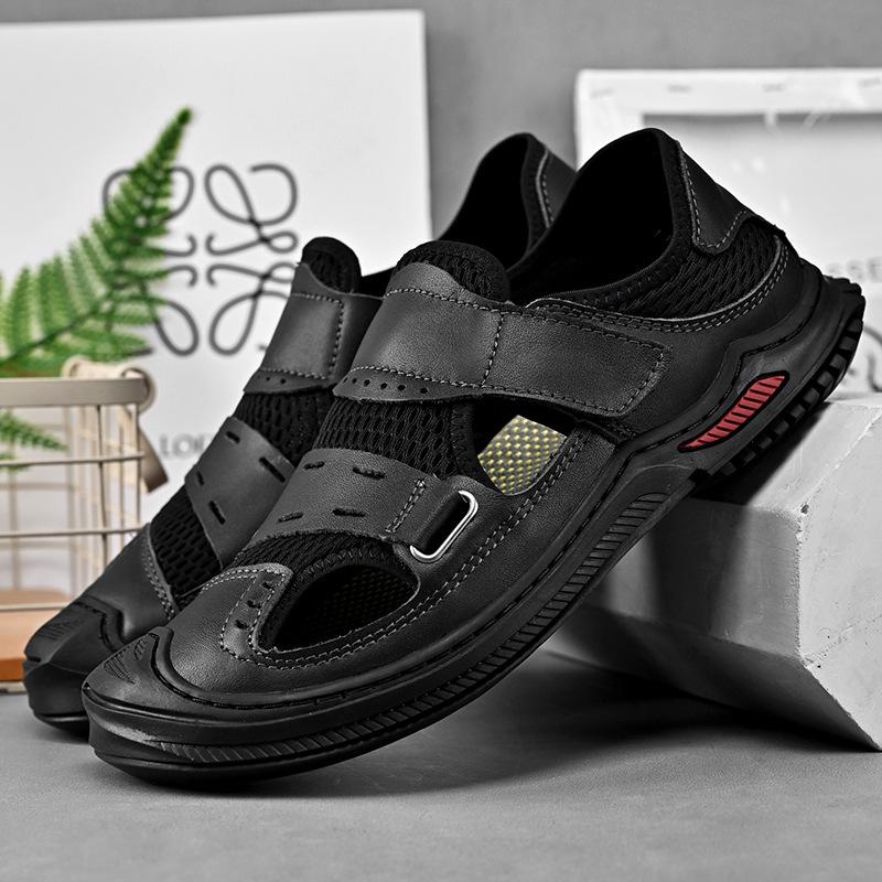 New Men's Baotou Beach Shoes Trendy Men's Sandals Outdoor First Layer Cowhide Mesh Breathable, Anti-collision, Non-slip and Cool
