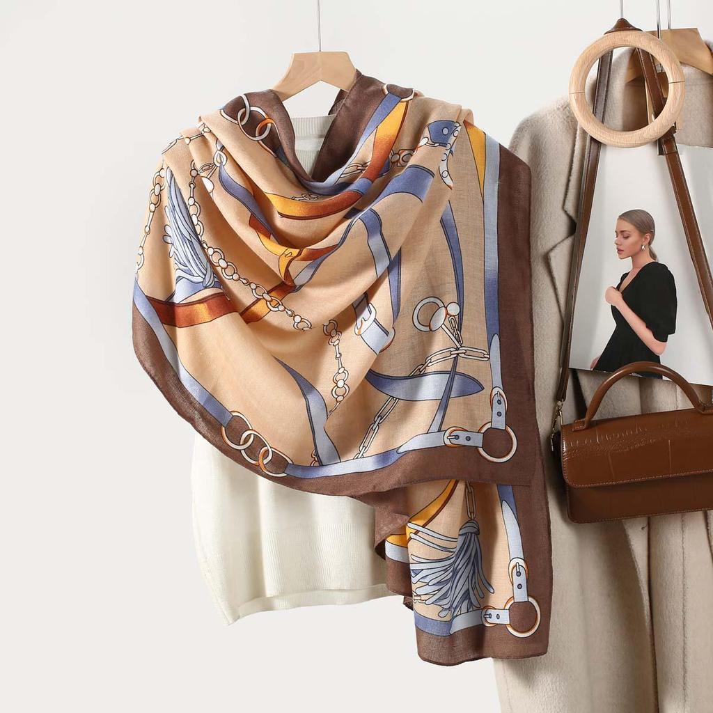 European & American Retro Leather Buckle Chain Print Women's Silk Scarf - Spring/Autumn Fashion Accessory