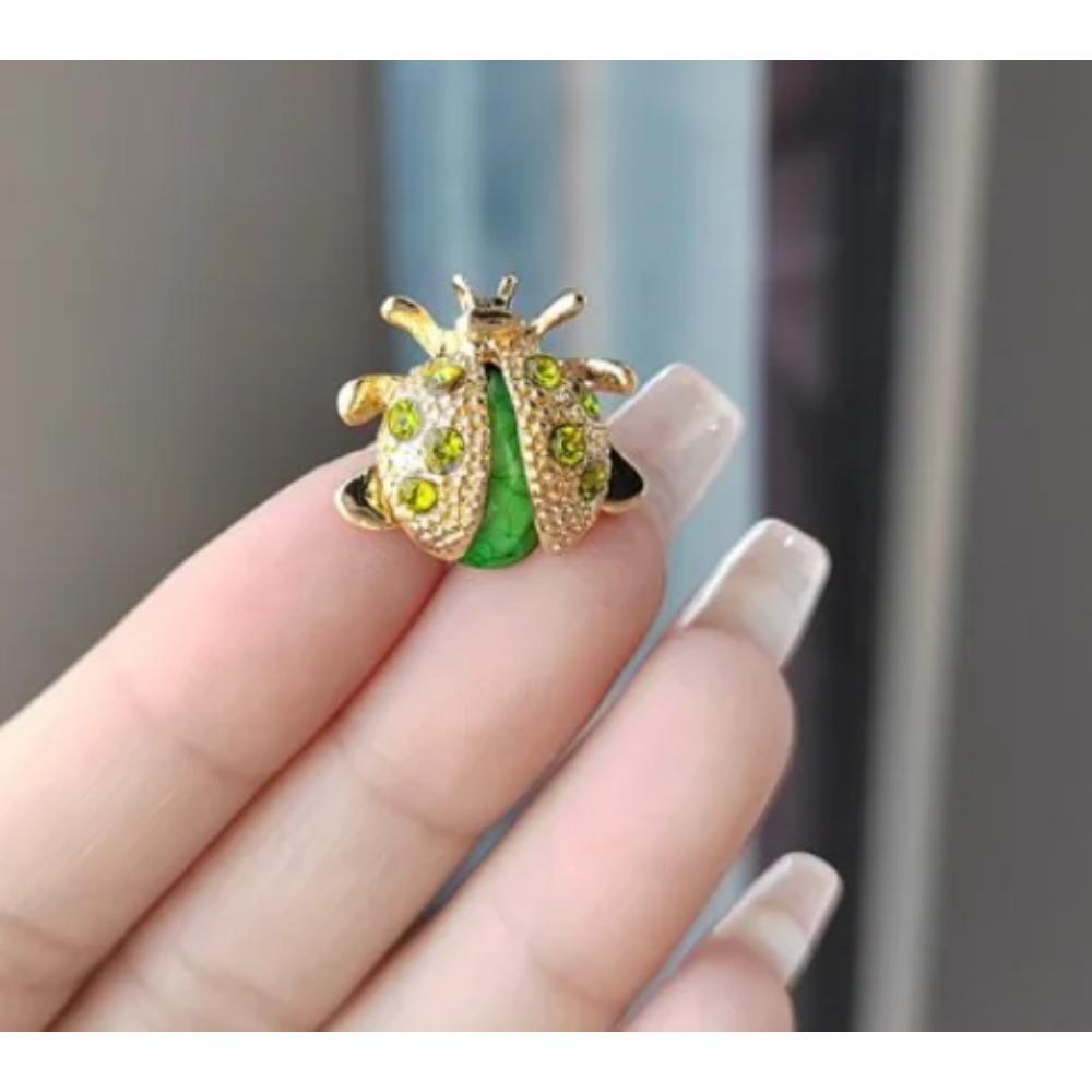 Fashion Ladybug Enamel Pin Rhinestone Green Leaf Insect Bug Brooches Small Collar Brooch Broach Women Men Jewelry Scarf Clip