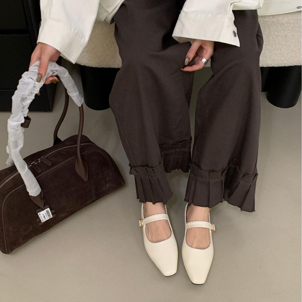 Retro red one-word buckle with Mary Jane shoes women's 2025 new autumn Korean version fashion ballet shoes silver single shoes