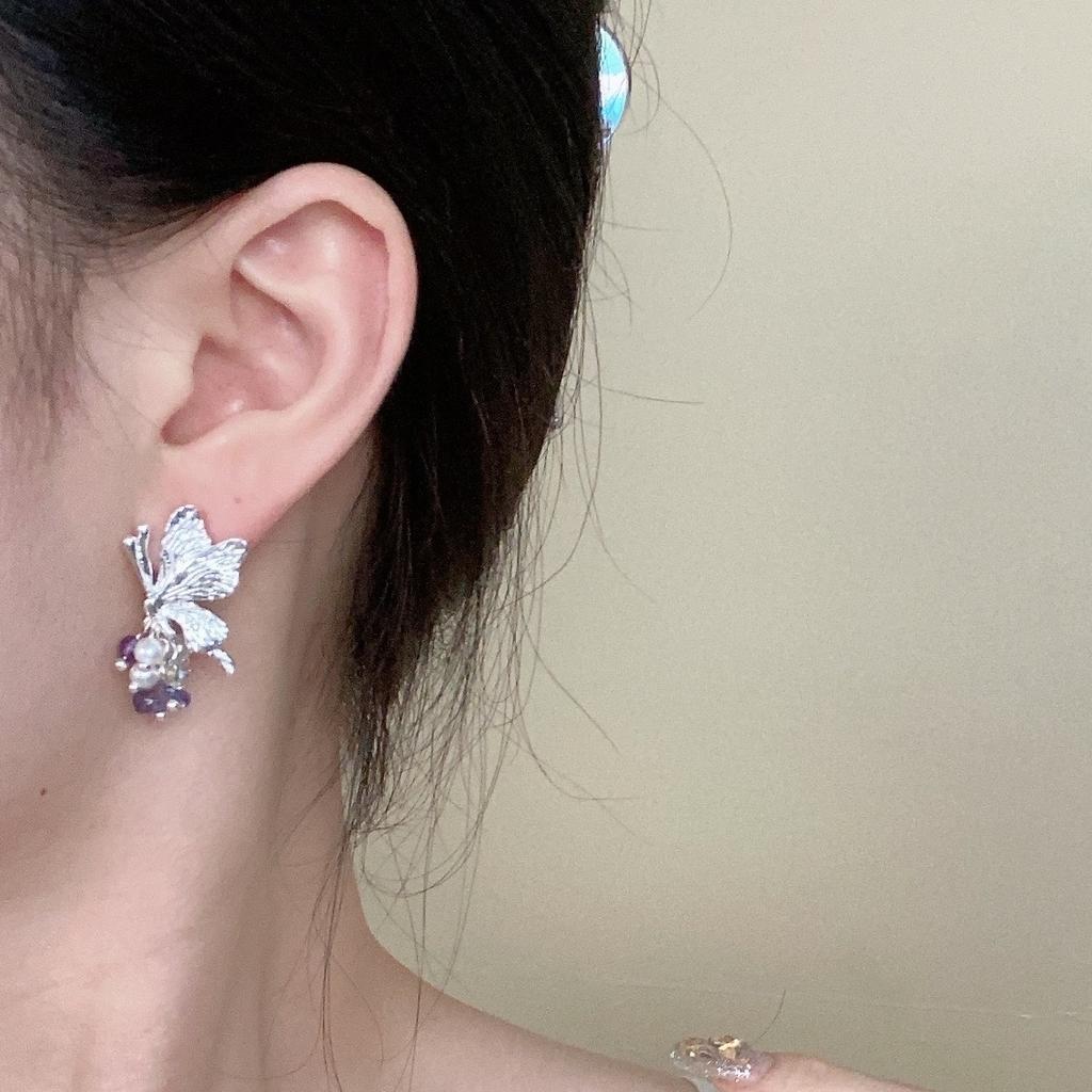 Niche Light‑Luxury Stud Earrings Silver‑Tone Butterfly Crystal Beaded High‑End Versatile Decor Earrings
