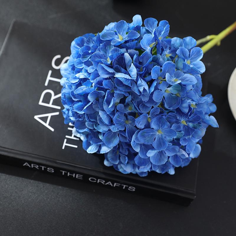 

Реалистичные искусственные цветы гортензии 66 см Большие цветы Искусственные поддельные гортензии для домашнего декора Цветочные композиции Свадебные букеты Центральные элементы 3pcs темно-синий