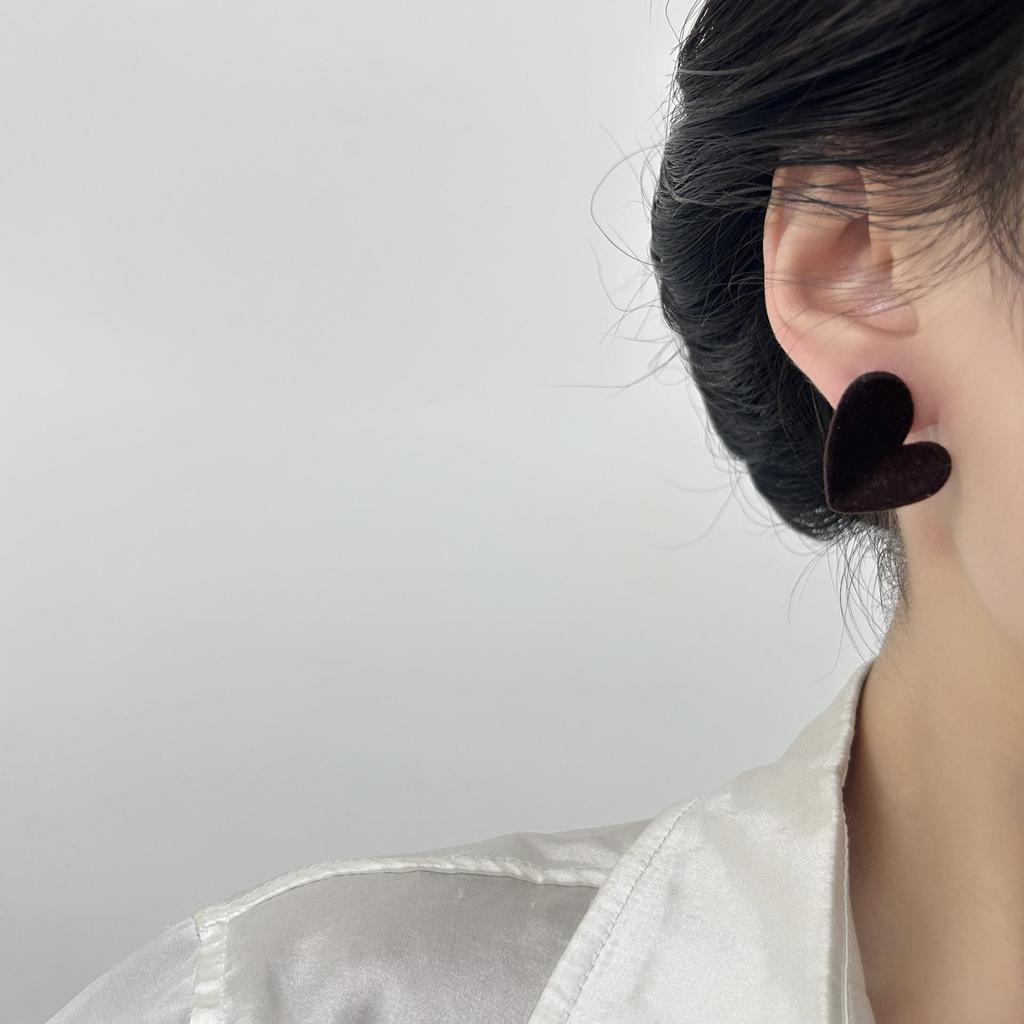 Burgundowe aksamitne geometryczne kolczyki sztyfty - Francuski design retro