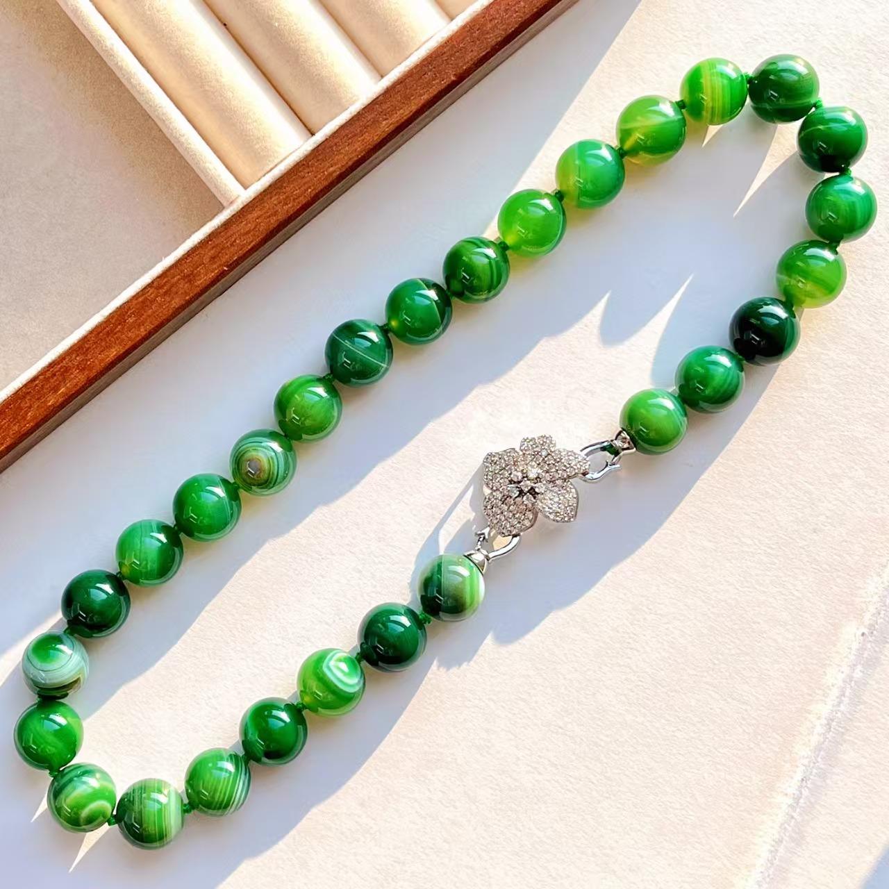 14Mm Retro High Quality Large Particle Natural Chalcedony Collarbone Chain Necklace