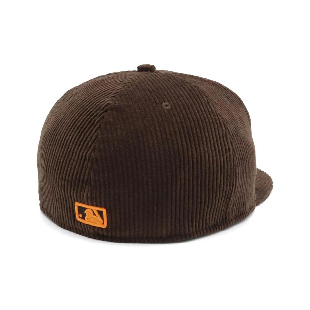 New Era 59FIFTY MLB Corduroy Dark Size 7 Dark Brown Cap, Brown, 3/8, 5950, 8W, Cord,