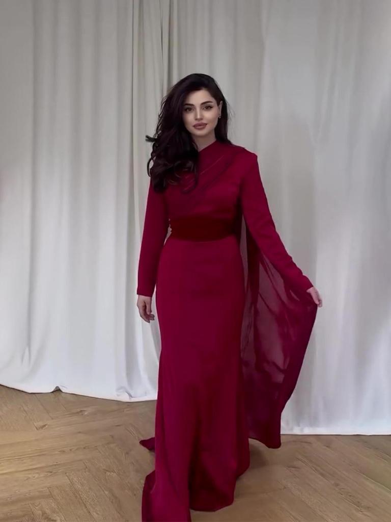 Rochie cu Șal din Catifea Toamna 2024: Mânecă lungă, Design splicing, Stil curte europeană și americană