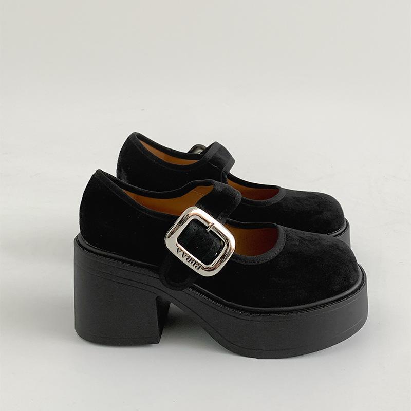 

Черные ретро туфли на толстом каблуке и платформе из маленькой кожи женские 2025 новые весенне-осенние туфли Мэри Джейн на одинарном ремешке, увеличивающие рост, во французском стиле 40