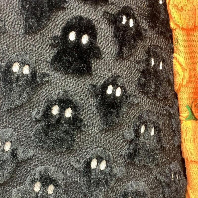 Bat Pattern Specters Themed Pillow Cover for Halloweens Decorations Sturdy Plush Fabric