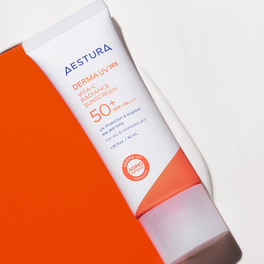 Derma UV365 Mineral Sunscreen or Tone-Up Sunscreen or Vita C Radiance Hydration Sunscreen SPF 50+/ PA++++ (Select 1) 40ml Barrier moisture mineral sunscreen